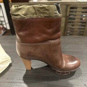Marni Brown Heeled Boots with Tan Accents